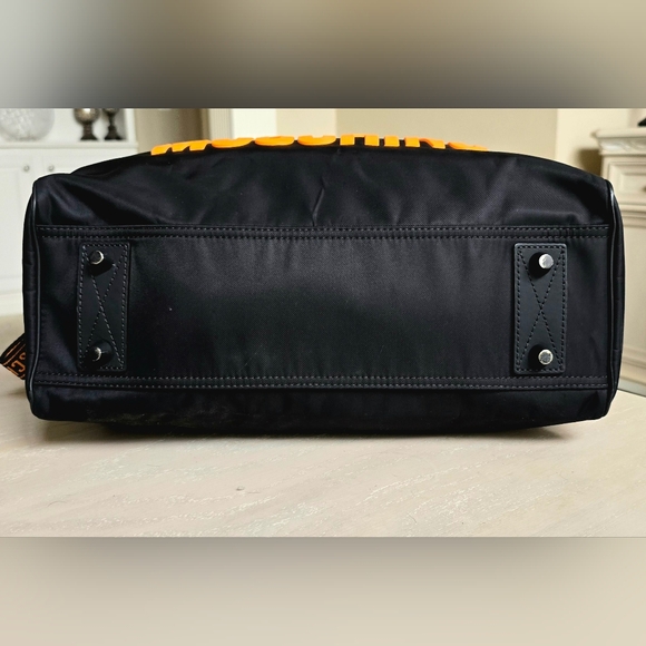 Moschino Logo Weekender Bag - Picture 13 of 15